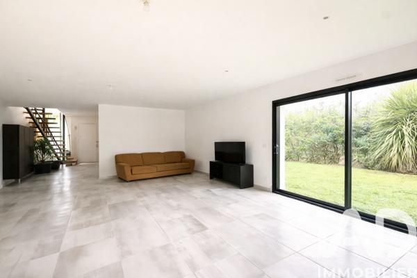 Maison à vendre 8 pièces 210 m² Melesse