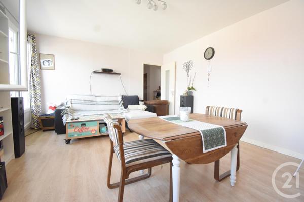 Appartement F5 à vendre  5 pièces - 114,44 m2 VICHY - 03