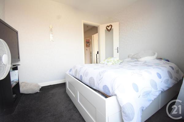 Appartement F5 à vendre  5 pièces - 114,44 m2 VICHY - 03