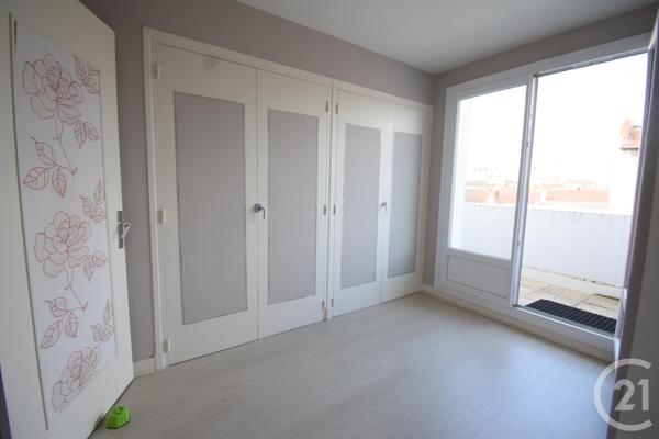 Appartement F5 à vendre  5 pièces - 114,44 m2 VICHY - 03