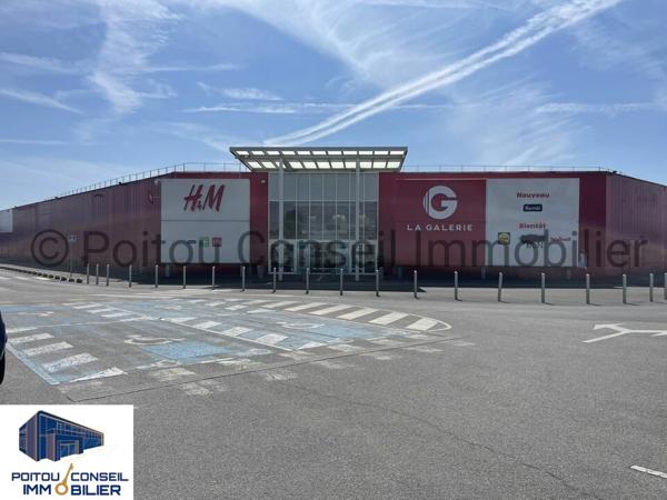 LOCATION GALERIE COMMERCIALE ZONE MENDES FRANCE CHAURAY NIORT