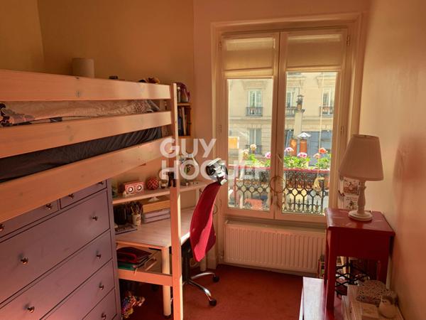 Loft / Duplex - 4 pièces - Rue des Saules - 735 000