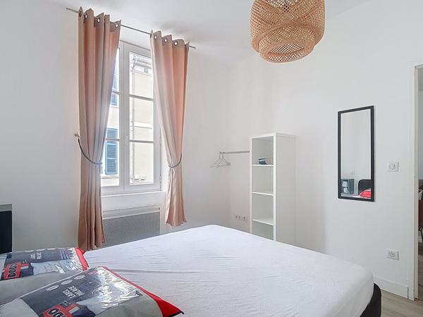 A louer PAU CENTRE - Appartement T2  meublé de 33,88 m²