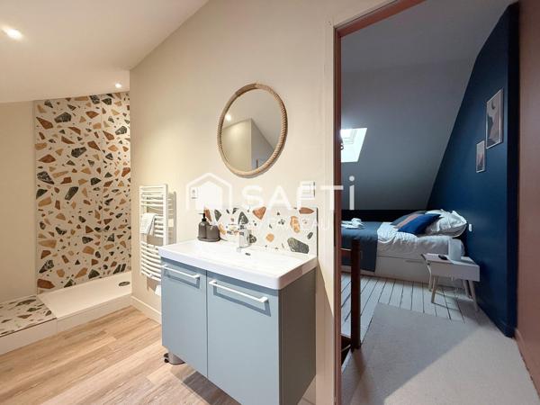 Maison de ville rénovée vendue entièrement meublée