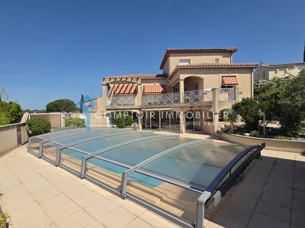 Maison
                                                                                                                                                                                                                                                                                                                        6 pièce(s)                                                                                                                                                                                                          4 chambre(s)                                                                                                                                                                                                          147  m²