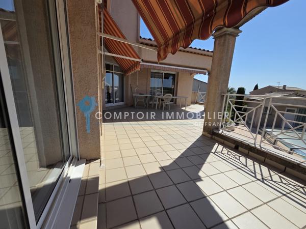 Maison
                                                                                                                                                                                                                                                                                                                        6 pièce(s)                                                                                                                                                                                                          4 chambre(s)                                                                                                                                                                                                          147  m²