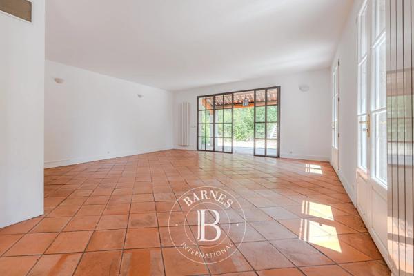 Aix-en-Provence, Maison 6 Chambres -  260 m² à vendre