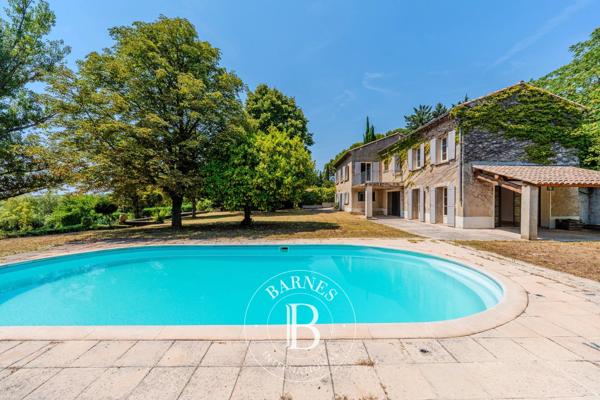 Aix-en-Provence, Maison 6 Chambres -  260 m² à vendre