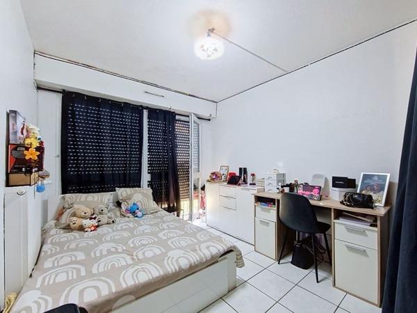 Appartement à vendre 133 000 € Les Mureaux 4 p 78,2 m² DPE F