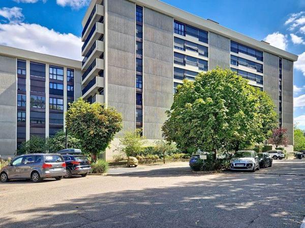 Appartement à vendre 133 000 € Les Mureaux 4 p 78,2 m² DPE F