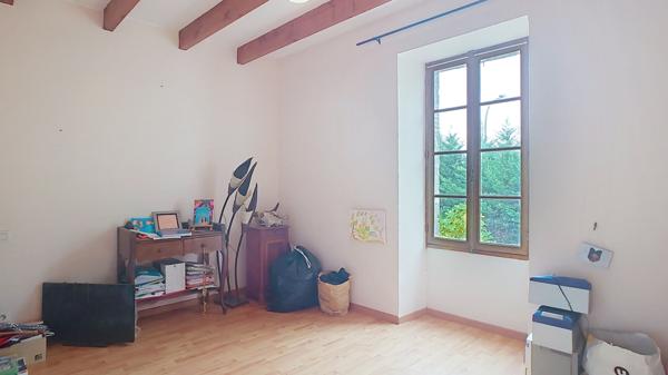 Maison à vendre à Barbaste de 125 m² - 5 chambres, garage et terrain de 1094 m²