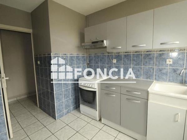 Location Appartement 4 pièces 66.77 m² - 18 RUE DE LA BASTILLE Fontaine 38600
