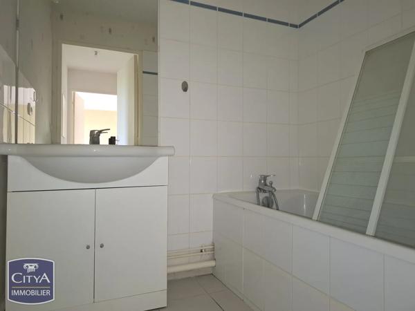 Appartement à vendre 2 pièces 48m² Vierzon (18100)
