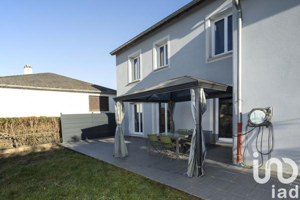 Maison 9 pièces de 195 m² à Cattenom (57570)