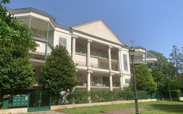 Appartement à vendre    3 pièces • 71 m2 La Varenne - Saint-Maur-des-Fossés