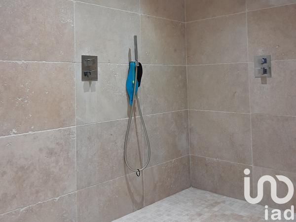 Maison à vendre 8 pièces 232 m² Saint-Aigulin