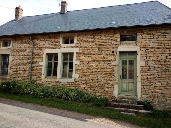MAISON – 3 PIÈCES – 92 M²