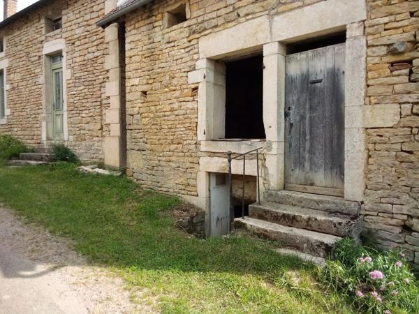 MAISON – 3 PIÈCES – 92 M²