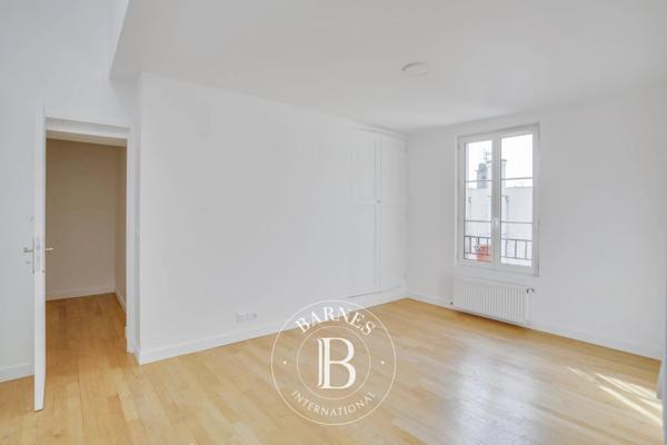 Paris 10ème, Appartement 1 Chambre -  53 m² à vendre