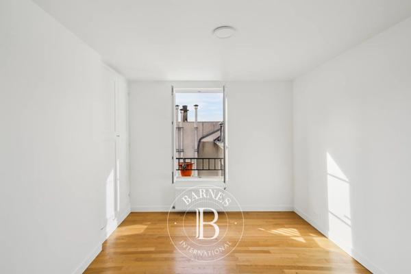 Paris 10ème, Appartement 1 Chambre -  53 m² à vendre