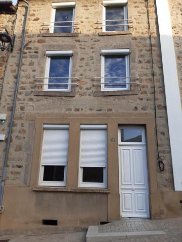 Maison de village , rénovée avec goût