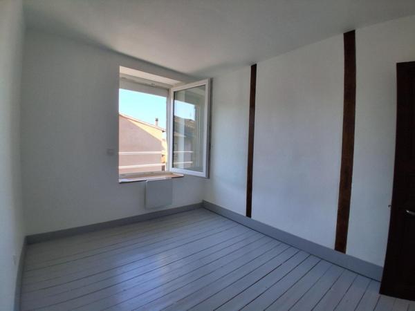 Maison de village , rénovée avec goût