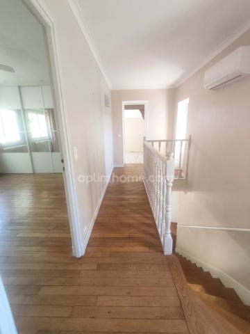 SAINT MAUR- Maison familiale avec jardin clos, vie de plain-pied possible aucun travaux