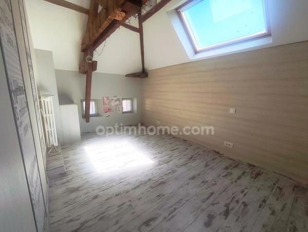 SAINT MAUR- Maison familiale avec jardin clos, vie de plain-pied possible aucun travaux