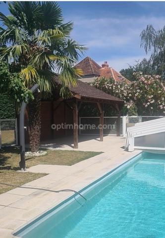 SAINT MAUR- Maison familiale avec jardin clos, vie de plain-pied possible aucun travaux