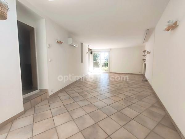 SAINT MAUR- Maison familiale avec jardin clos, vie de plain-pied possible aucun travaux