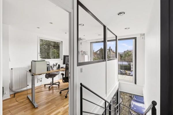 Maison Suresnes - PARC DU CHATEAU - REPUBLIQUE