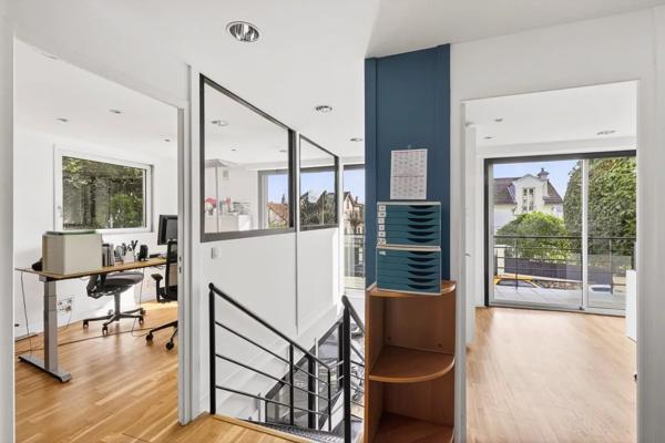 Maison Suresnes - PARC DU CHATEAU - REPUBLIQUE