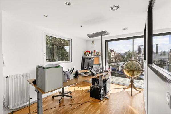 Maison Suresnes - PARC DU CHATEAU - REPUBLIQUE