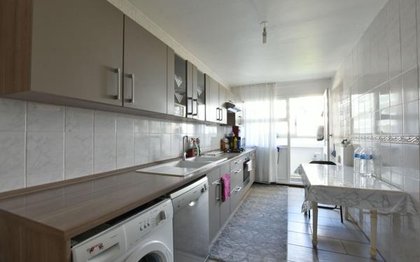 Appartement à vendre    4 pièces • 85,90 m2 Pierre-Bénite