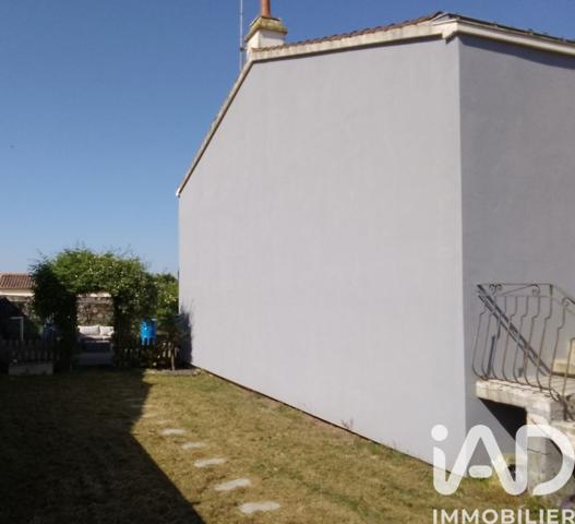 Maison à vendre 4 pièces 83 m² Le Poiré-sur-Vie