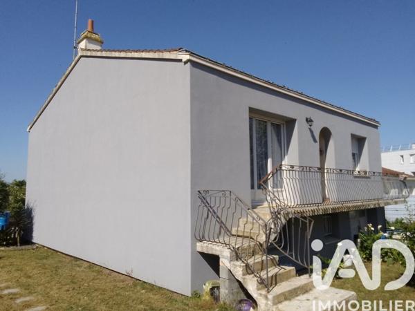 Maison à vendre 4 pièces 83 m² Le Poiré-sur-Vie