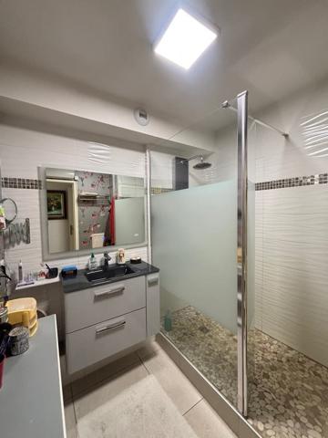 Grand appartement lumineux de 101,27 m2.