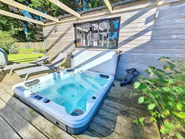 Maison COUP DE COEUR avec trois chambres dont une suite parentale