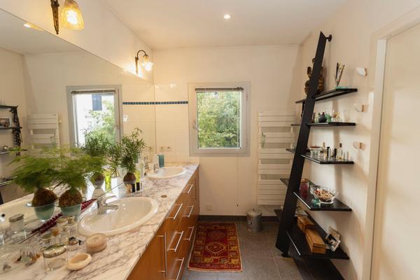 Belle maison d'architecte - 6 chambres - jardin - garage - 5mn de la gare