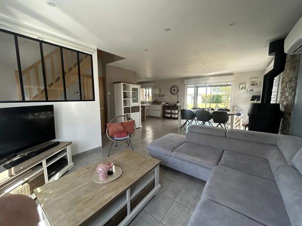 Maison à vendre 5 pièces 130m² Saint-Amand-les-Eaux (59230)