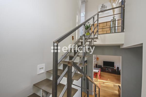 Maison
         6 pièces
        - 202 m² Bien prestige 1 130 000 € *