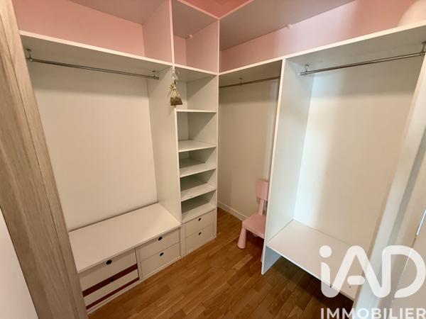 Location appartement 4 pièces 97 m² Montigny-le-Bretonneux