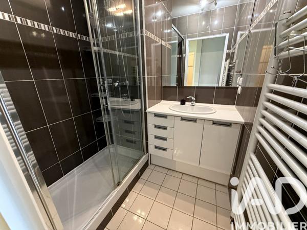 Location appartement 4 pièces 97 m² Montigny-le-Bretonneux