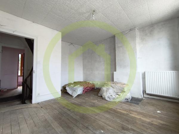 Maison à AVESNES SUR HELPE (59440)