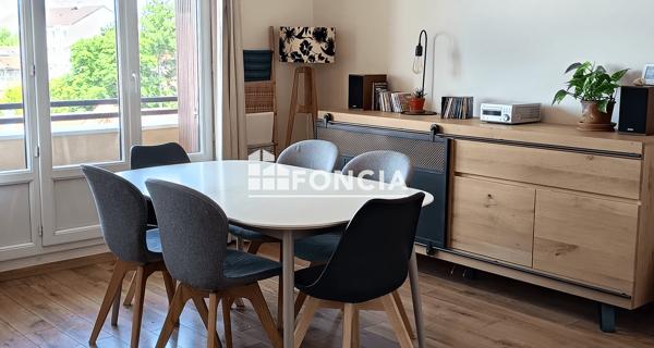 Location Appartement 4 pièces 78.52 m² - Fontenay-sous-bois 94120