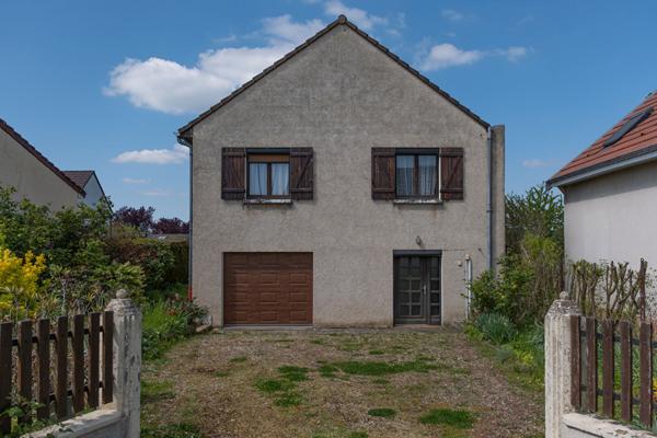 Maison de 88 m² à vendre à Saint Rémy