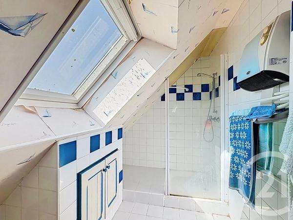 Maison à vendre  5 pièces - 119,50 m 2   COMBRIT  - 29