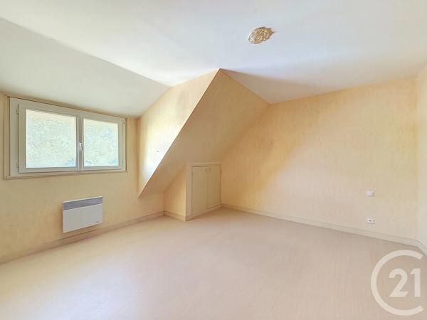 Maison à vendre  5 pièces - 119,50 m 2   COMBRIT  - 29