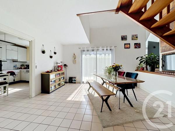 Maison à vendre  6 pièces - 108 m 2   ST ERBLON  - 35