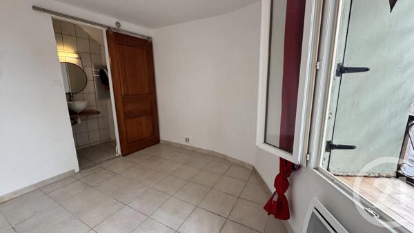 Immeuble à vendre  62 m 2   NIMES  - 30